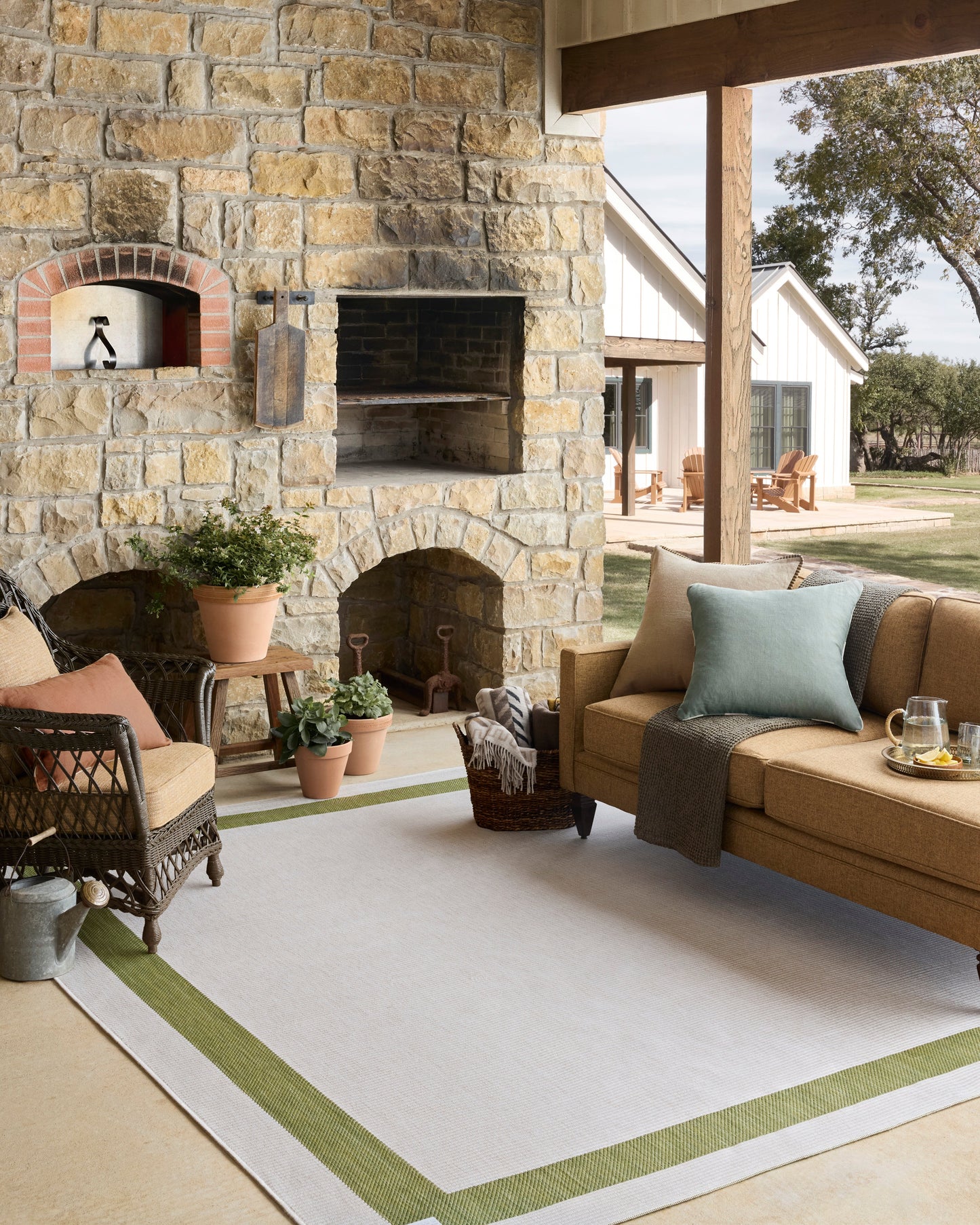 Easton Indoor/Outdoor Green/Ivory Rug