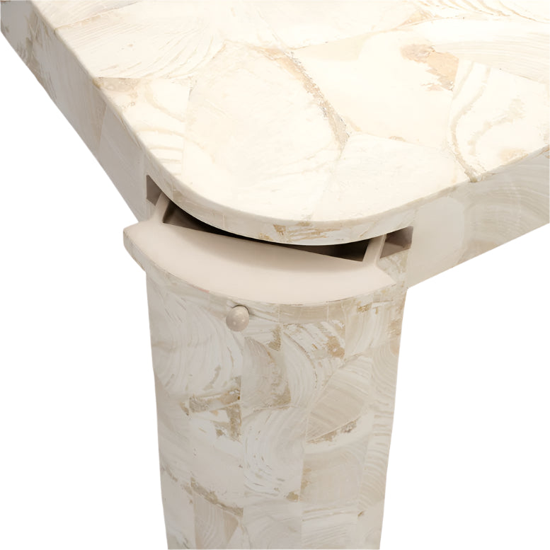 Brigitte Game Table