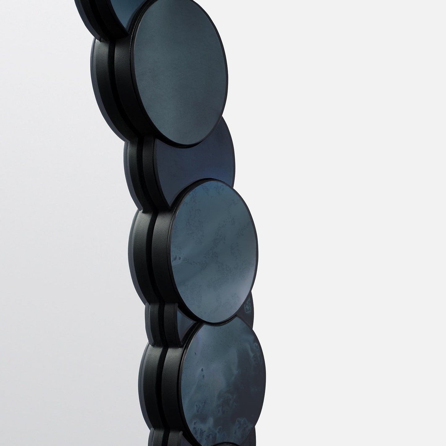 Saffi Mirror