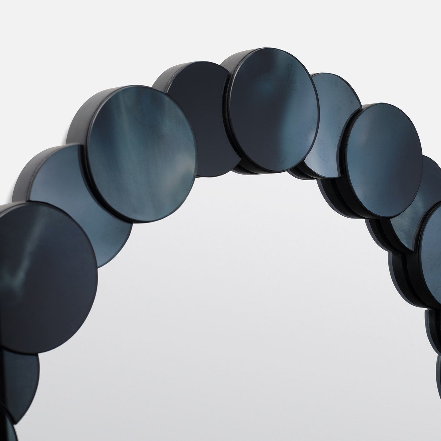 Saffi Mirror