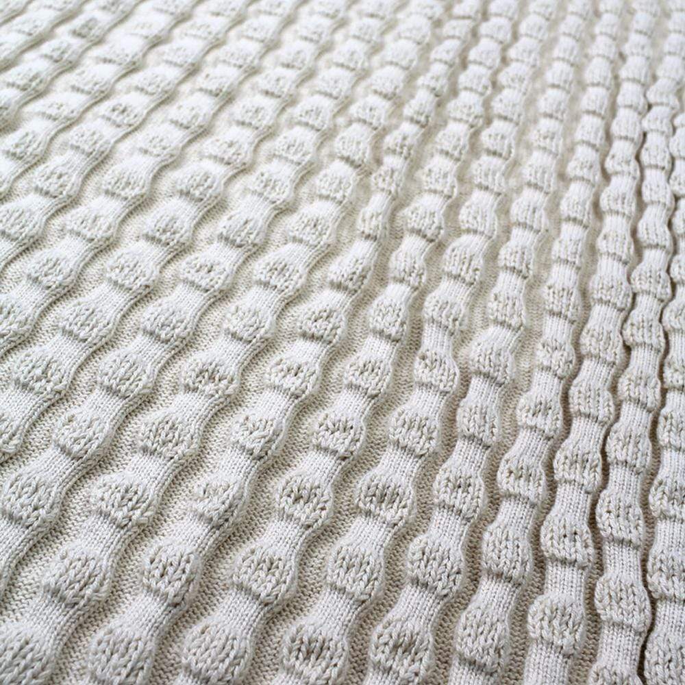 Puff Balls Throw - Natural