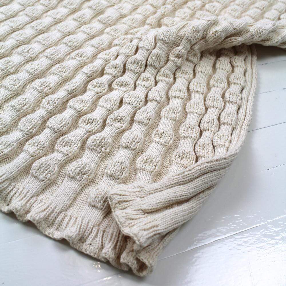 Puff Balls Throw - Natural