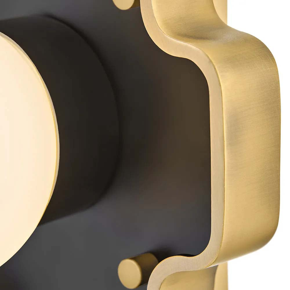 Howe Sconce