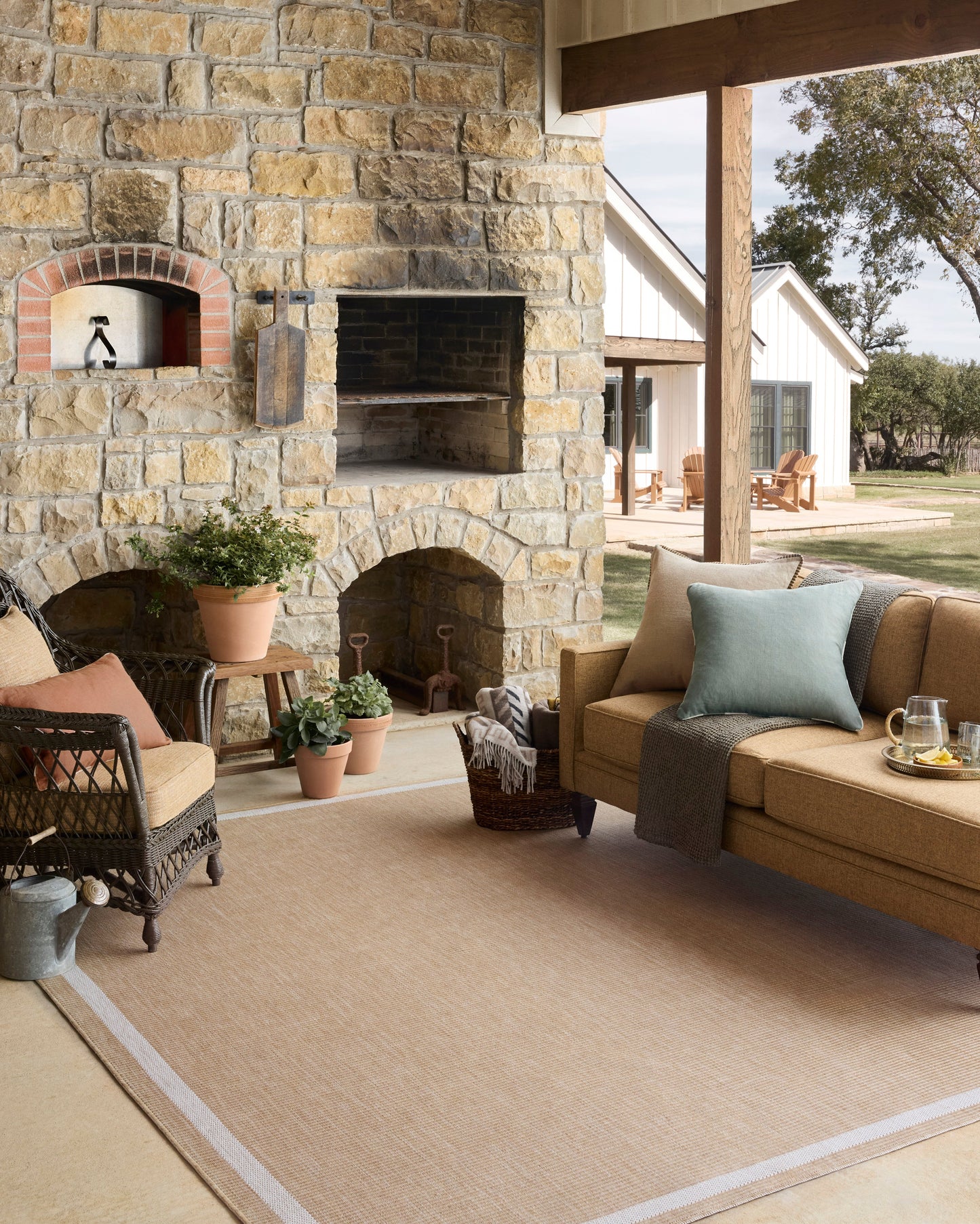 Easton Indoor/Outdoor Wheat/Ivory Rug