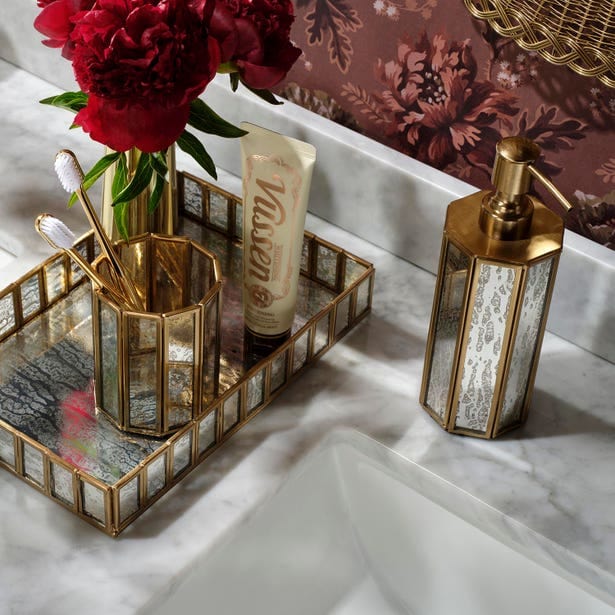 Grevena Soap Pump