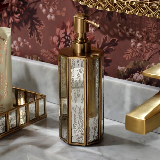 Grevena Soap Pump